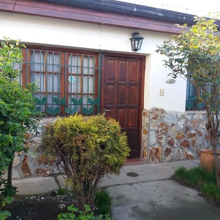 Casa Elena Bed & Breakfast อูซัวยา ภายนอก รูปภาพ